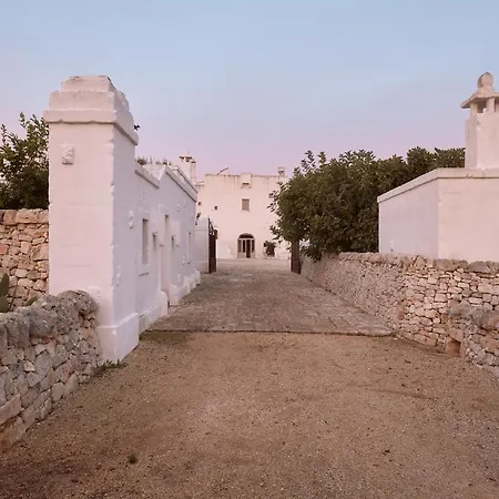 Çiftlik konaklama Masseria Le Carrube *