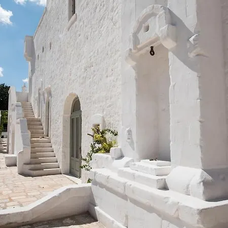 Masseria Le Carrube Çiftlik konaklama *