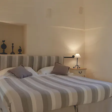 Masseria Le Carrube *