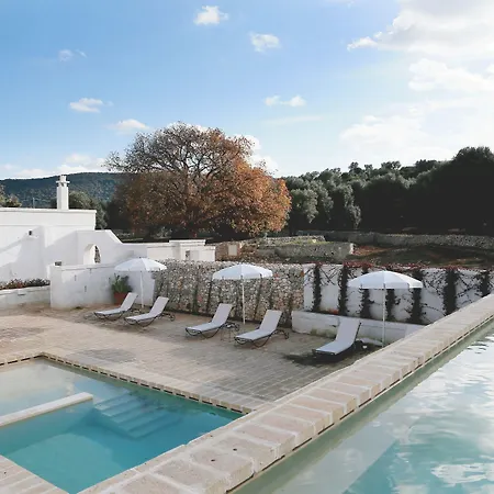 Çiftlik konaklama Masseria Le Carrube