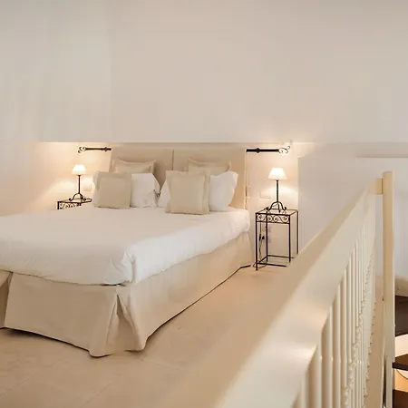 Masseria Le Carrube Alloggio per agriturismo Ostuni