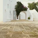 Vakantieboerderij Masseria Le Carrube