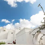 Masseria Le Carrube Agroturismo *