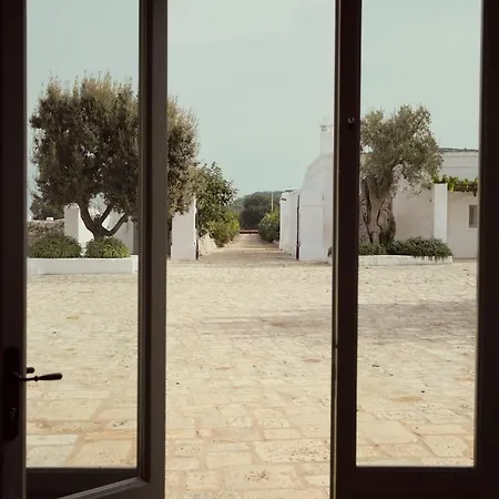 Çiftlik konaklama Masseria Le Carrube