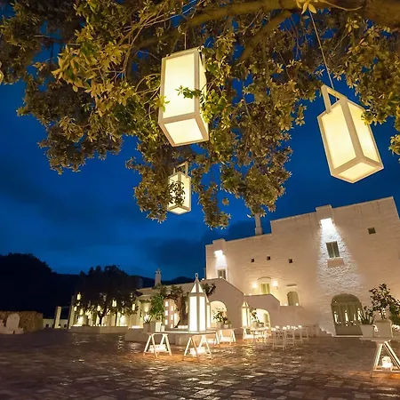 Masseria Le Carrube オストゥーニ