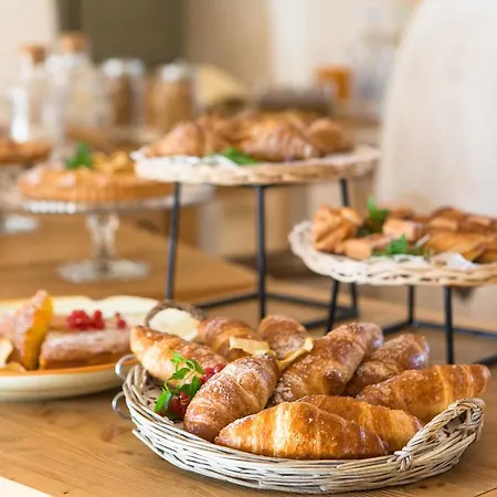 Masseria Le Carrube オストゥーニ