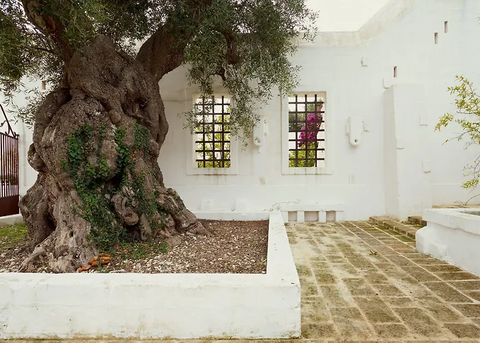 Masseria Le Carrube Farm stay Ostuni